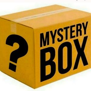 10 items brand names Tops Medium Jewelry